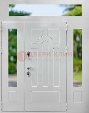 Белая стальная дверь порошок со стеклом и фрамугами ДФГ-11 в Тамбове