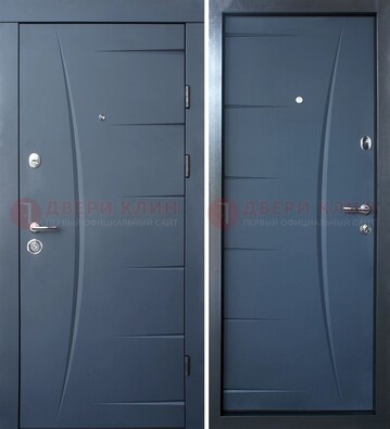 Серая входная дверь с фигурной фрезеровкой МДФ ДМ-213 в Тамбове