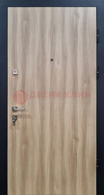 Светлая металлическая дверь с МДФ ДМ-340 в Тамбове