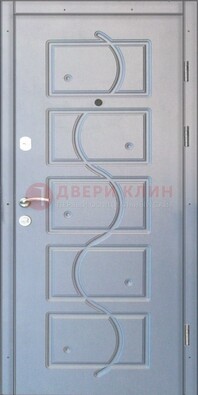 Белая входная дверь с МДФ ДМ-66 в Тамбове