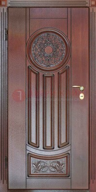 Темная стальная дверь с массивом дуба с рисунком ДМД-19 в Тамбове