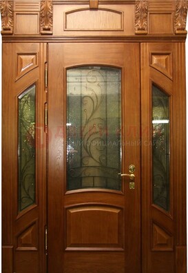 Парадная дверь со стеклянными вставками и ковкой ДПР-36 для дома в Тамбове