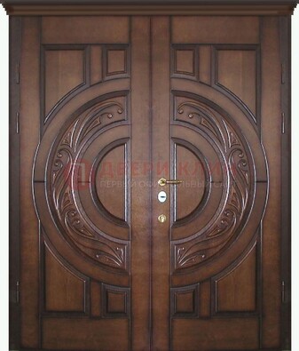 Утепленная коричневая стальная парадная дверь ДПР-51 в Тамбове
