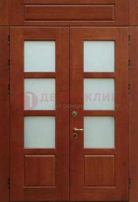 Металлическая парадная дверь со стеклом ДПР-69 для загородного дома в Пскове
