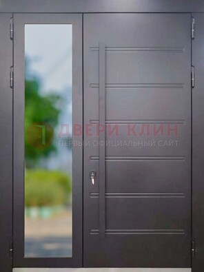 Чёрная двухстворчатая металлическая дверь со стеклом ДС-60 в Тамбове