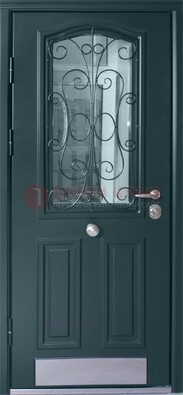 Прочная дверь со стеклом и ковкой с декоративным элементом ДСК-27 в Тамбове