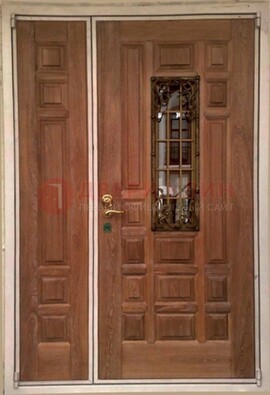 Стальная дверь со стеклом и ковкой ДСК-68 в общественное здание в Тамбове