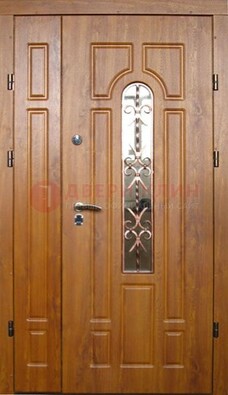 Стальная дверь со стеклом и цветной ковкой ДСК-78 для панельного дома в Пензе