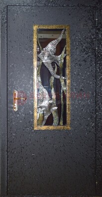 Металлическая дверь со стеклом и ковкой ДСК-82 для крыльца в Тамбове