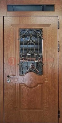 Металлическая входная дверь со стеклом и ковкой для дома ДСК-96 в Тамбове