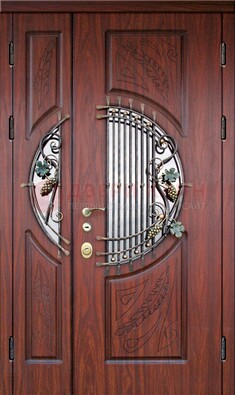 Железная дверь с виноритом и стеклом с ковкой ДВТ-170 в Тамбове