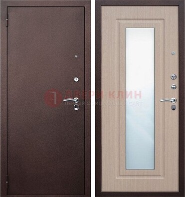 Коричневая стальная дверь с зеркалом МДФ внутри ДЗ-38 в Тамбове